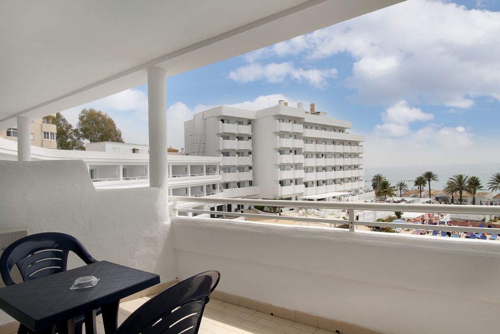Hotel Palia La Roca Benalmadena Exterior photo